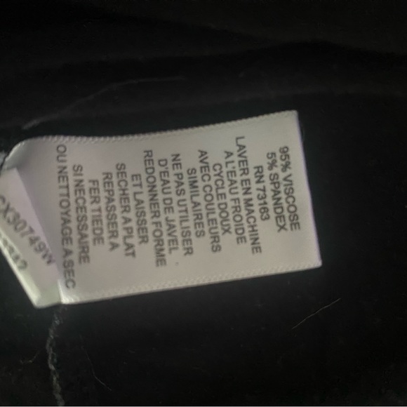 Women’s short sleeve tunic by Cable and Gauge - Picture 4 of 5